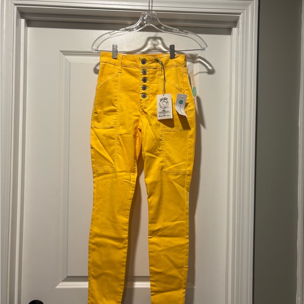 Stitch Fix Daffodil Delight Hailey Eco Button Front Cargo Pant Size 0
